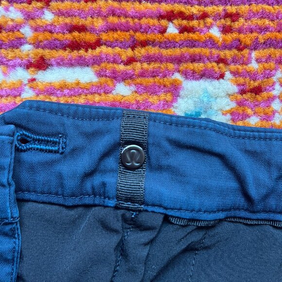 LULU LEMON NAVY BLUE ABC PANT - SLIM FIT SIZE M - Picture 3 of 3